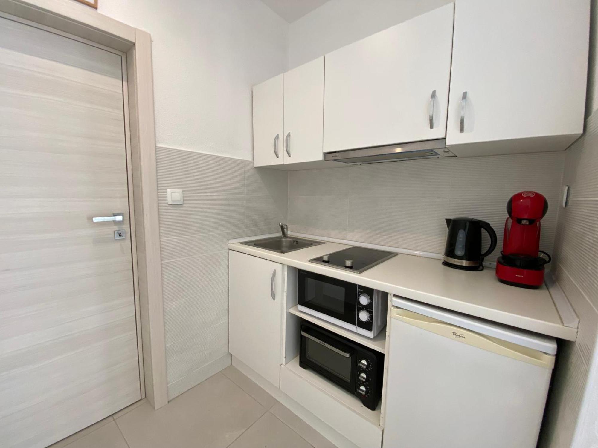 Apartments Sun & Sea Дуги-Рат Экстерьер фото