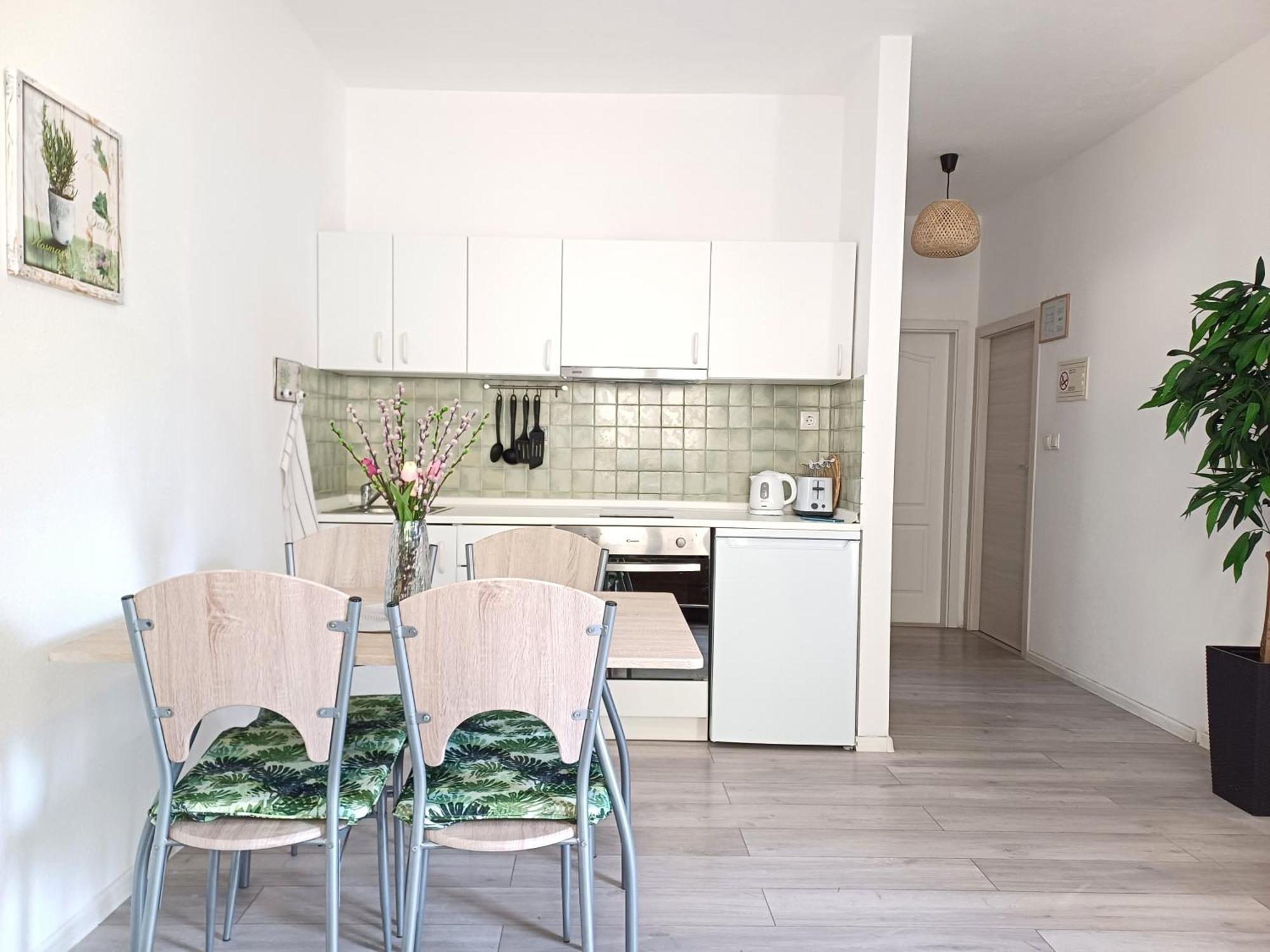 Apartments Sun & Sea Дуги-Рат Экстерьер фото
